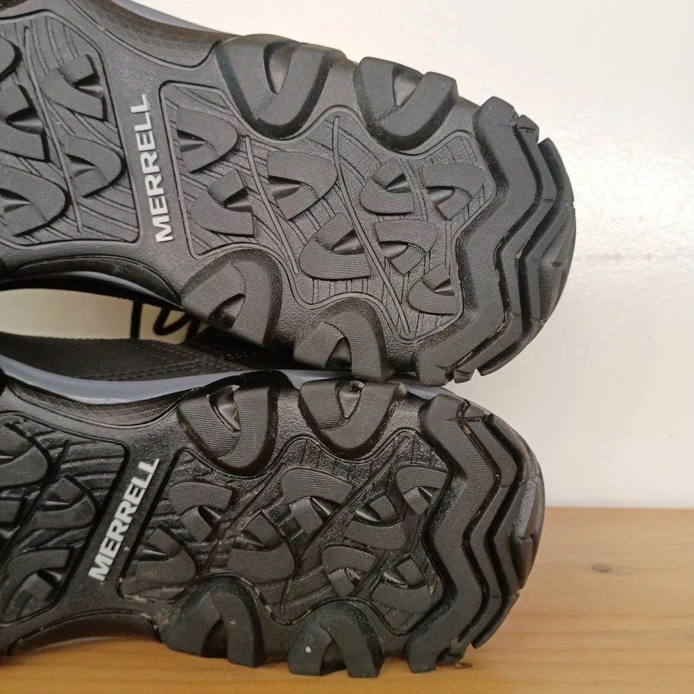 Merrell Thermo Akita Black Waterproof Insulated Boots Men's Size 11.5 Hiking